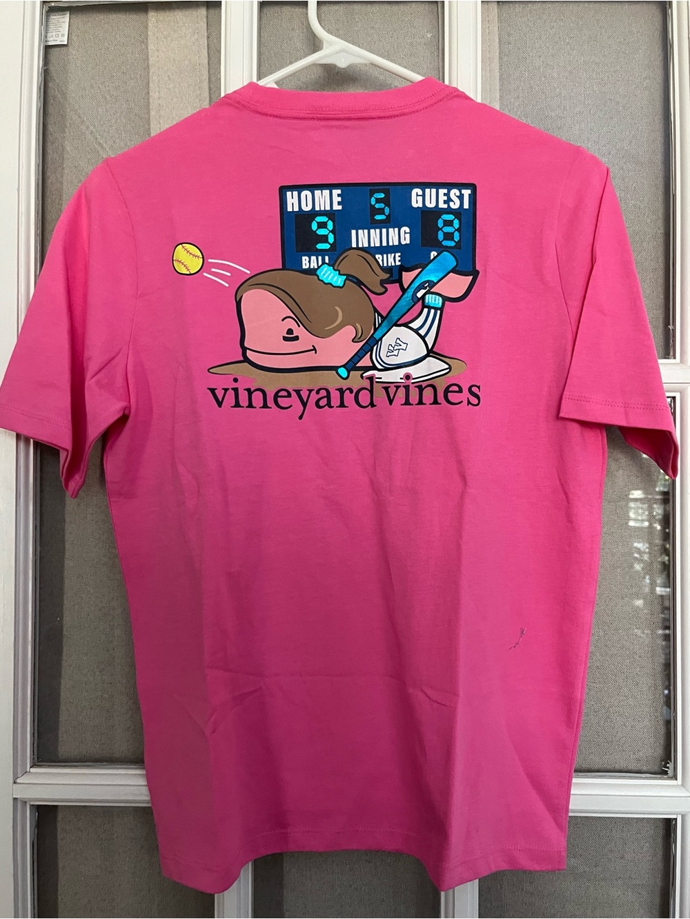 NWT Vineyard Vines Girls Softball 🥎 T-shirt